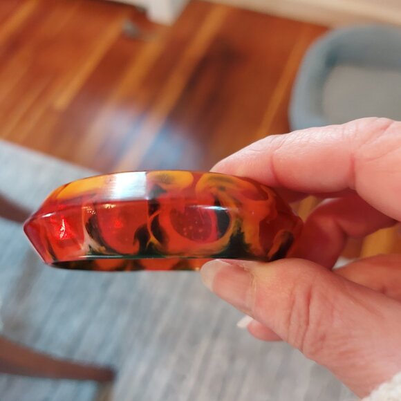 Bakelite bangle - Picture 2 of 5